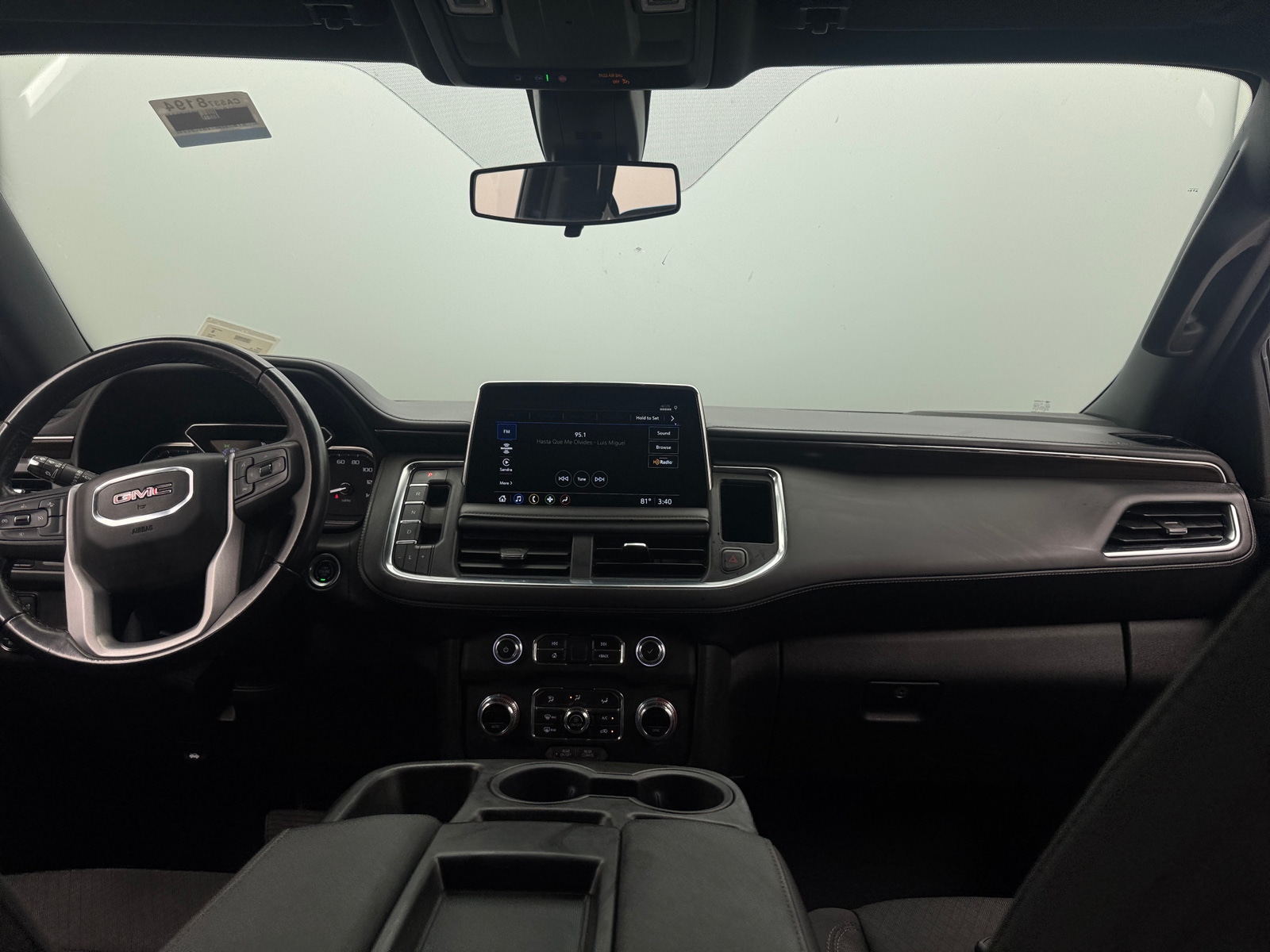Thumbnail: 2021 GMC Yukon XL - 3