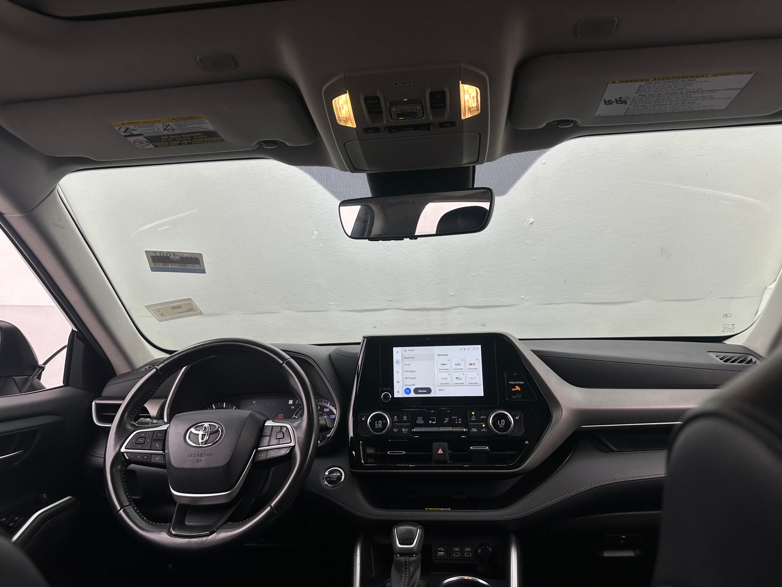 Thumbnail: 2023 Toyota Highlander - 2