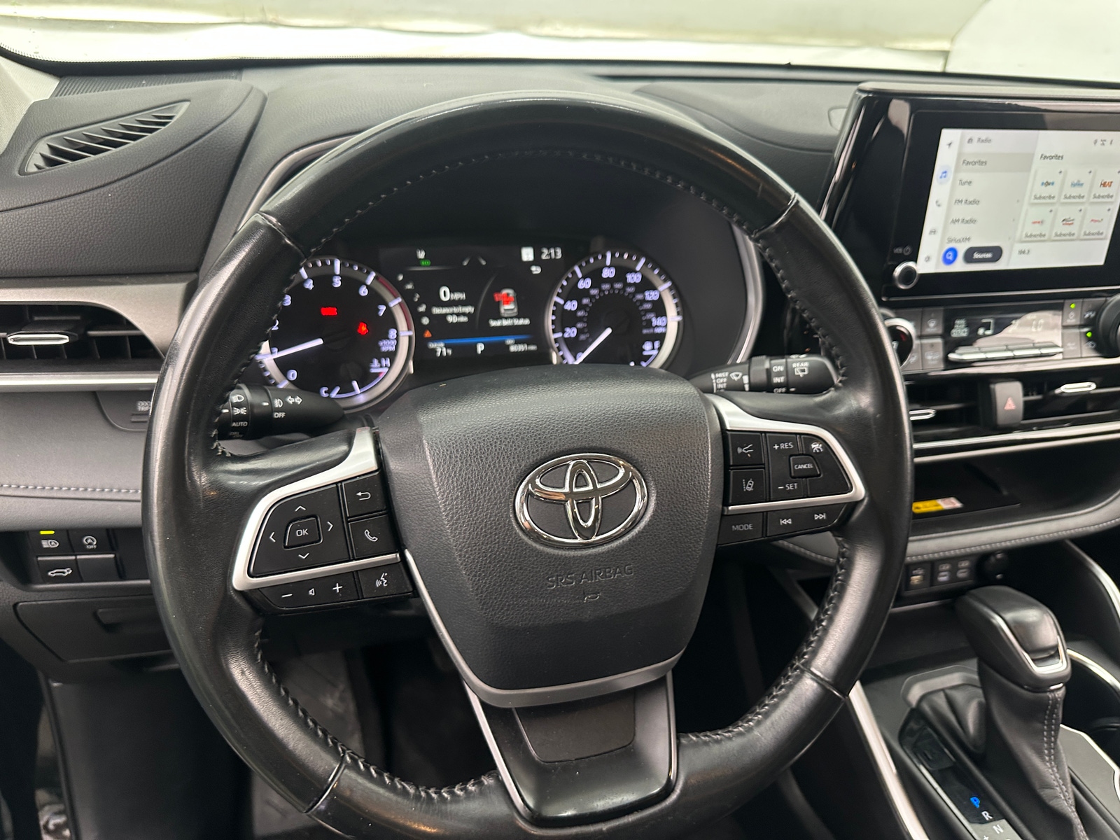 Thumbnail: 2023 Toyota Highlander - 4