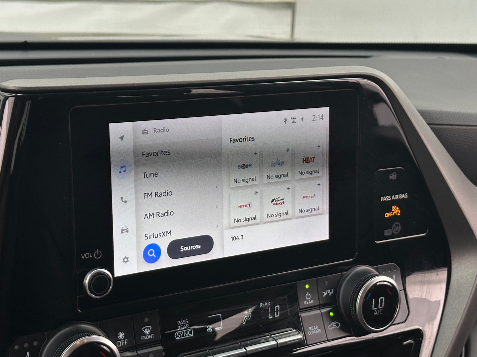 Thumbnail: 2023 Toyota Highlander - 3