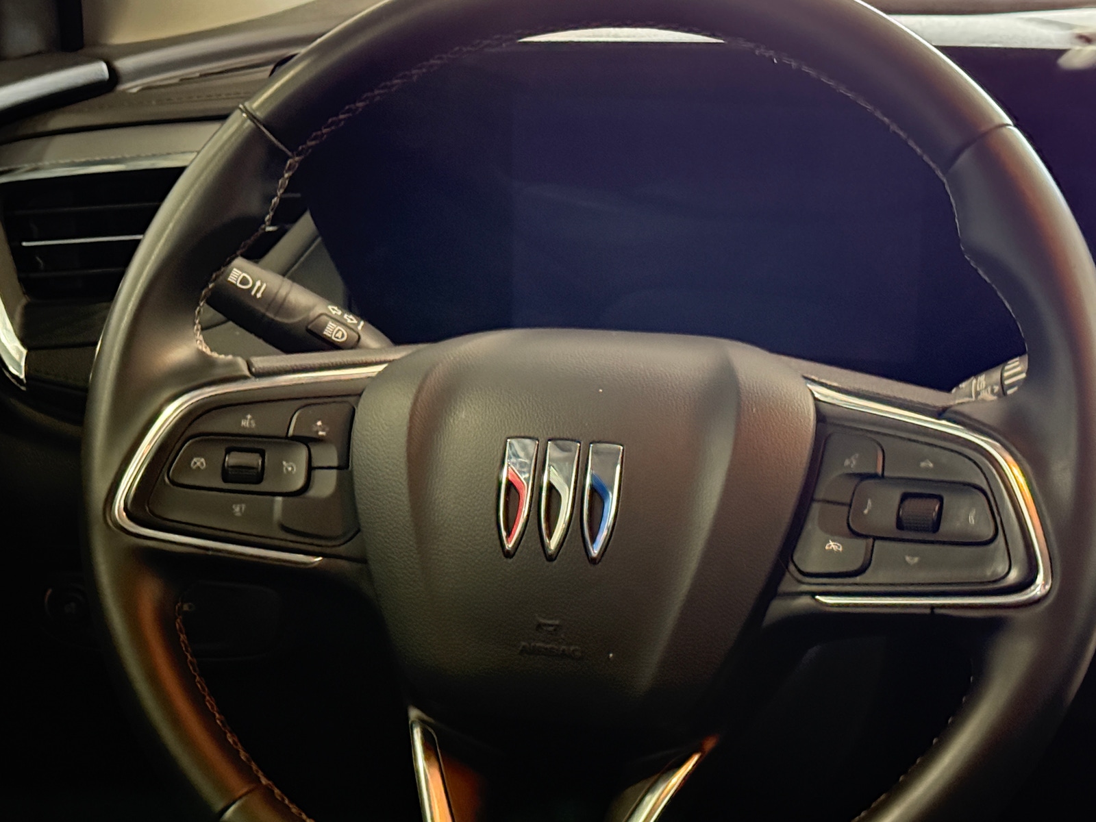 Thumbnail: 2025 Buick Encore GX - 4