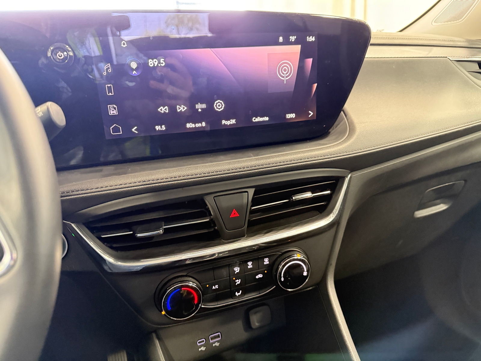 Thumbnail: 2025 Buick Encore GX - 3