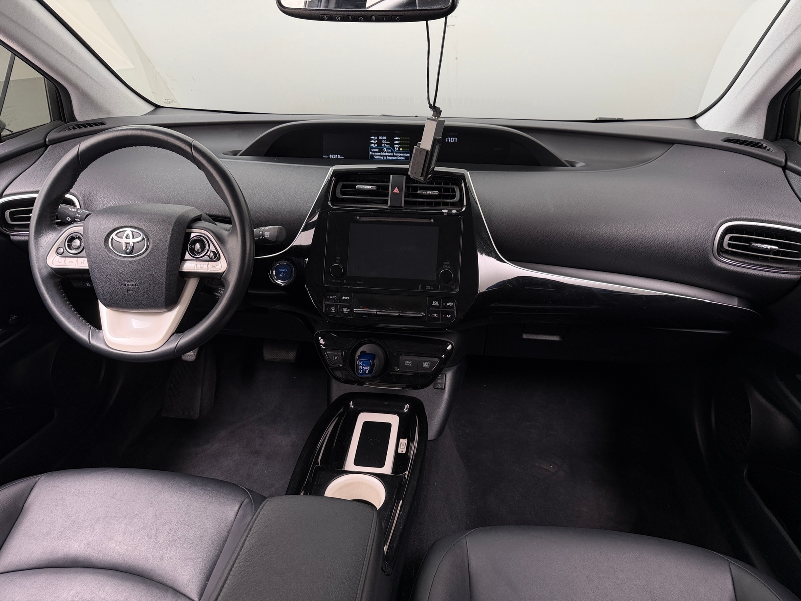Thumbnail: 2017 Toyota Prius - 3