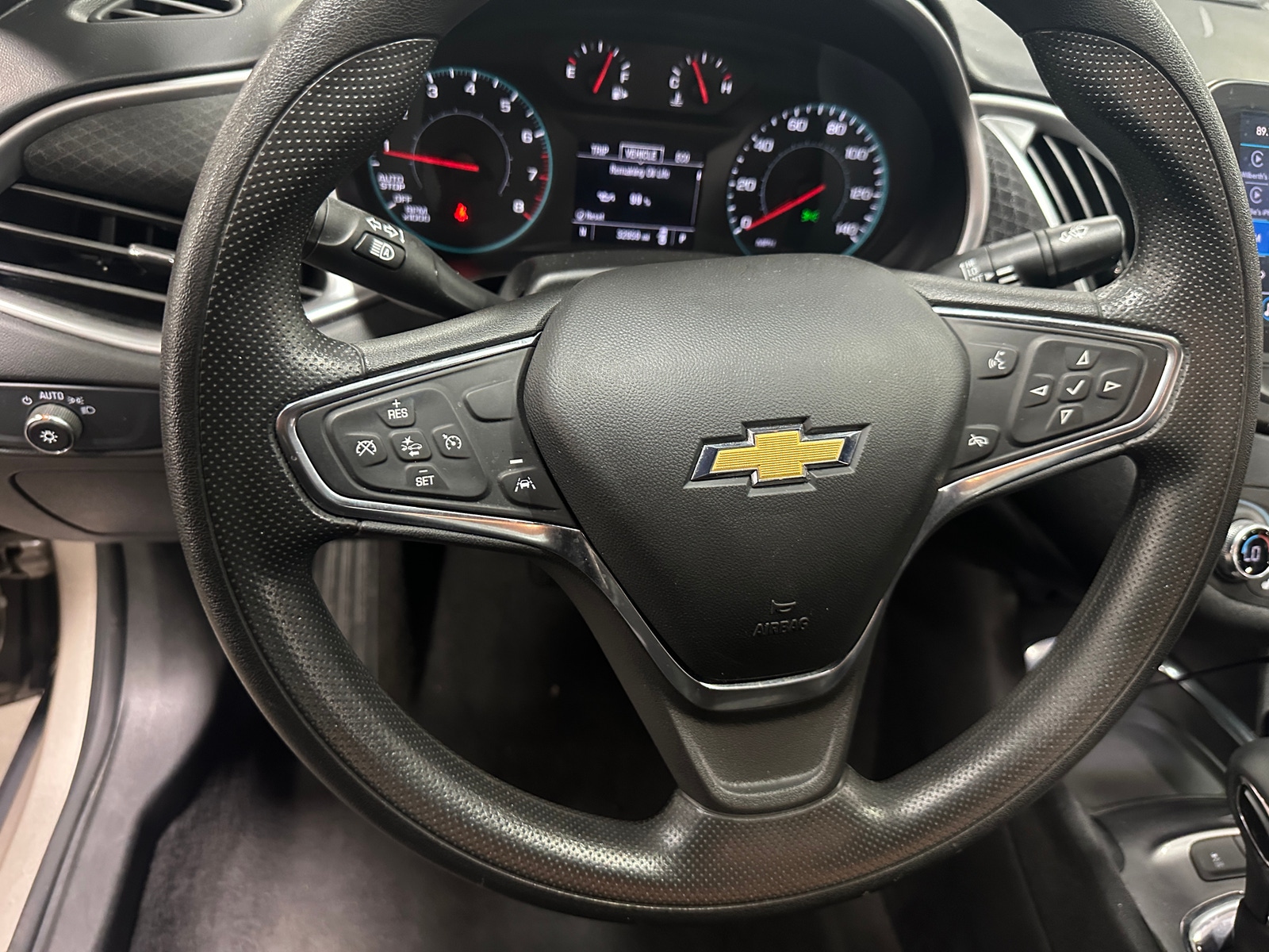 Thumbnail: 2025 Chevrolet Malibu - 5