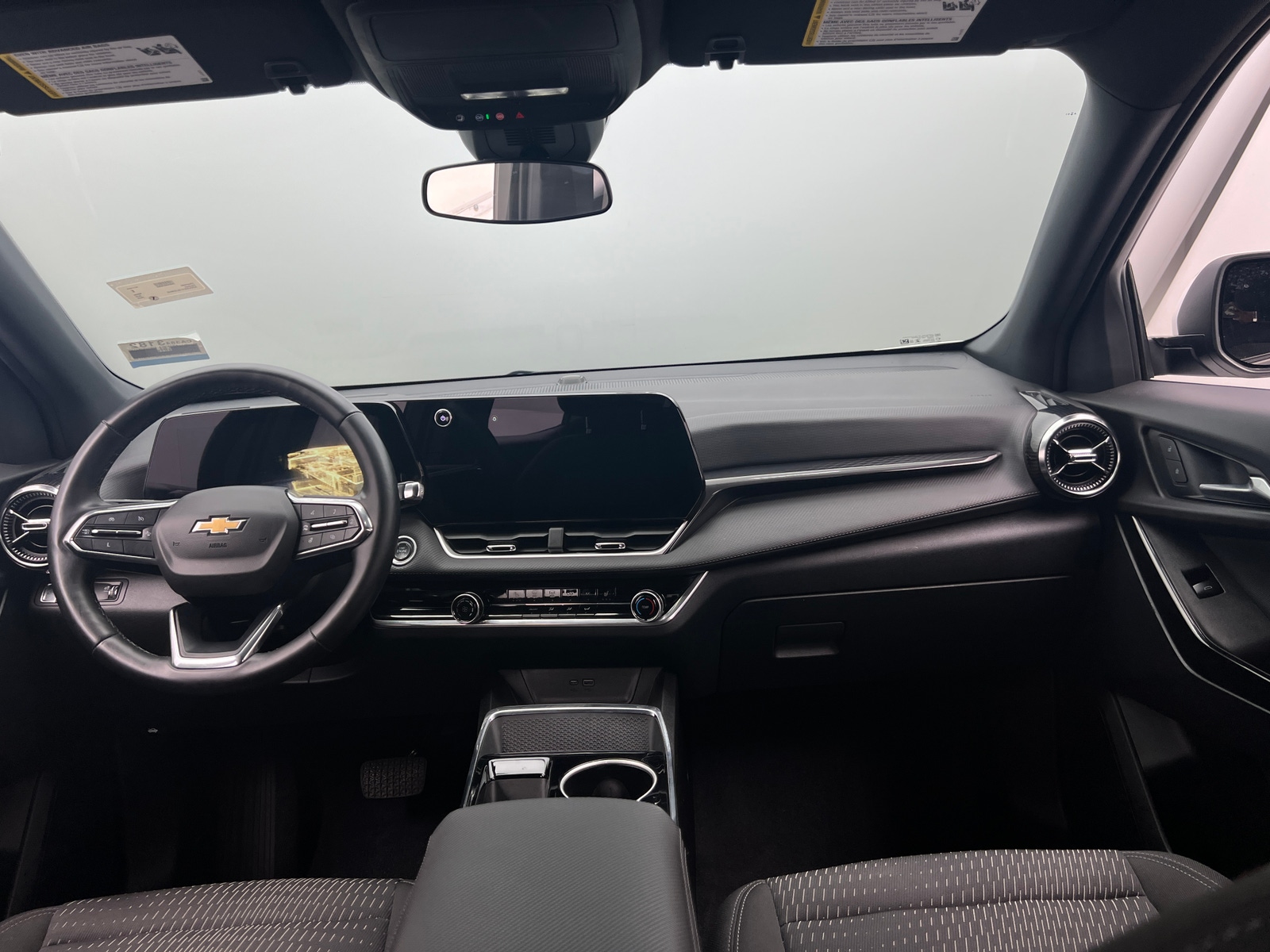 Thumbnail: 2025 Chevrolet Equinox - 3