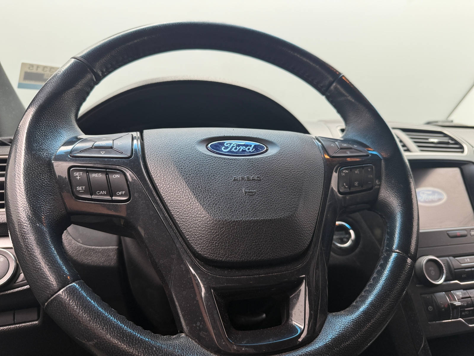 Thumbnail: 2019 Ford Explorer - 5