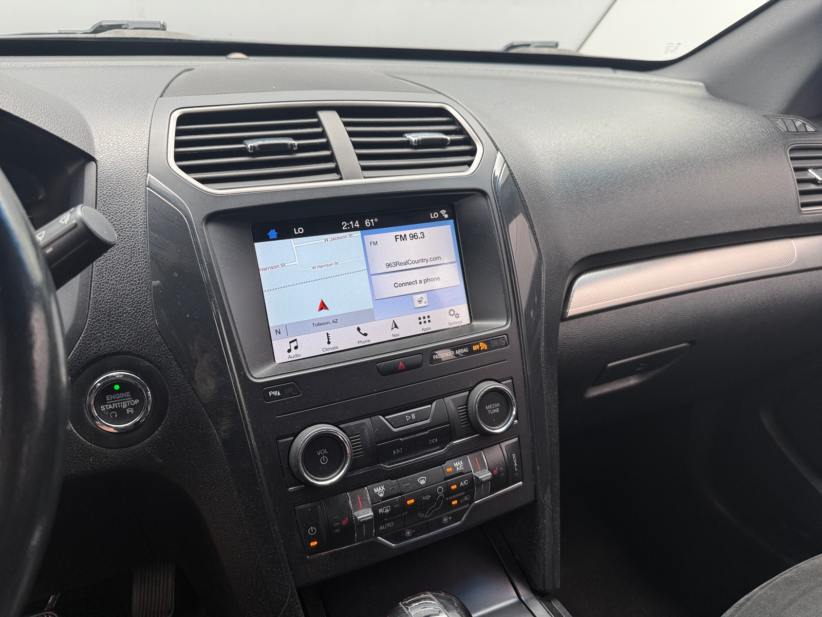 Thumbnail: 2019 Ford Explorer - 4