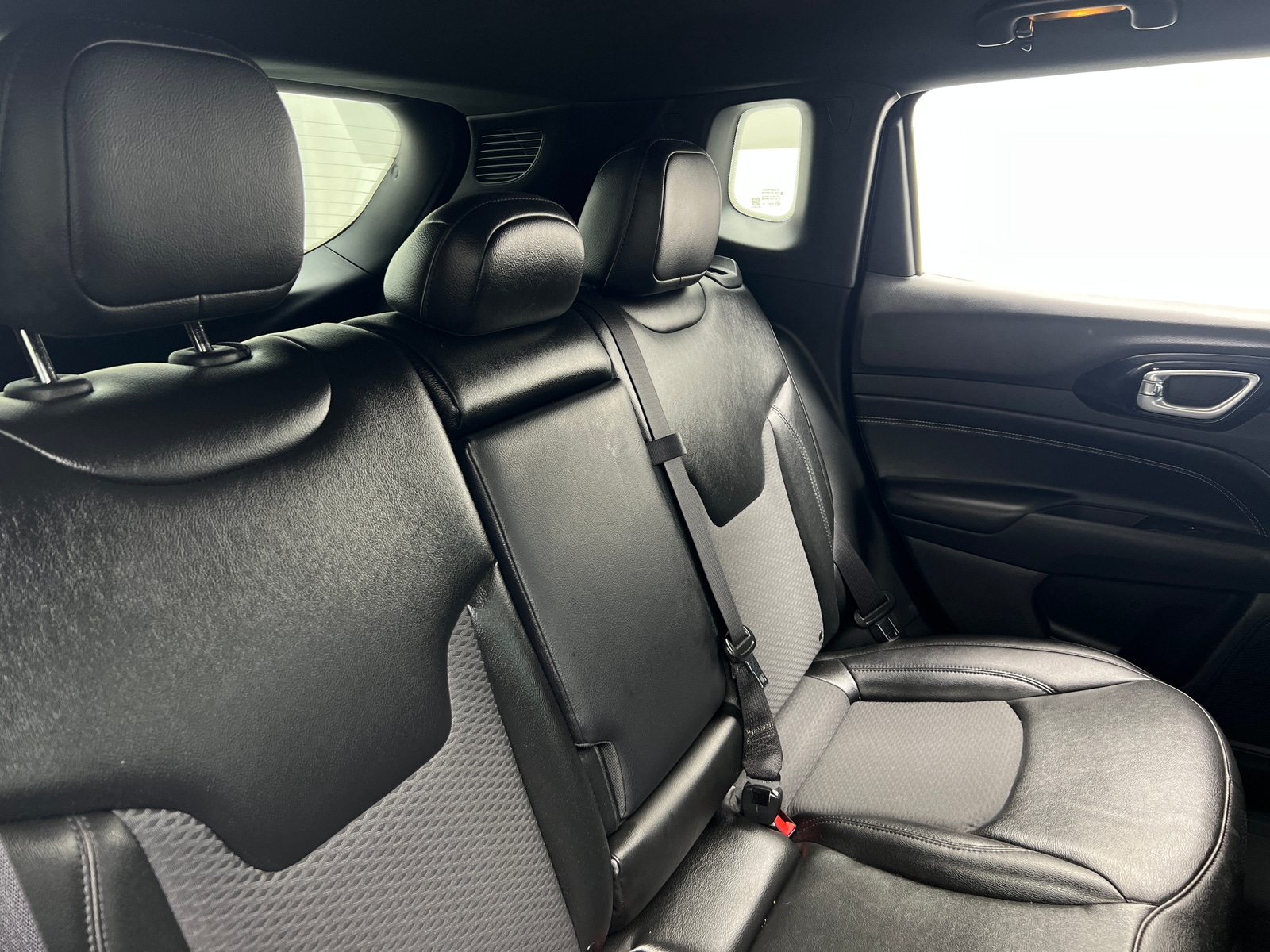 Thumbnail: 2022 Jeep Compass - 6