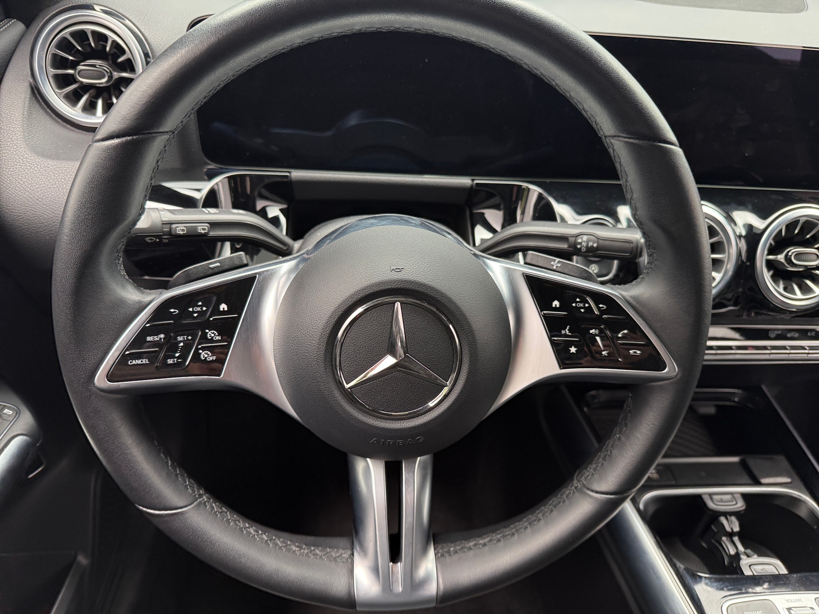 Thumbnail: 2025 Mercedes-Benz GLA - 4