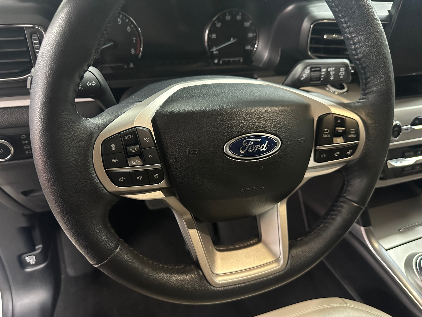 Thumbnail: 2023 Ford Explorer - 4