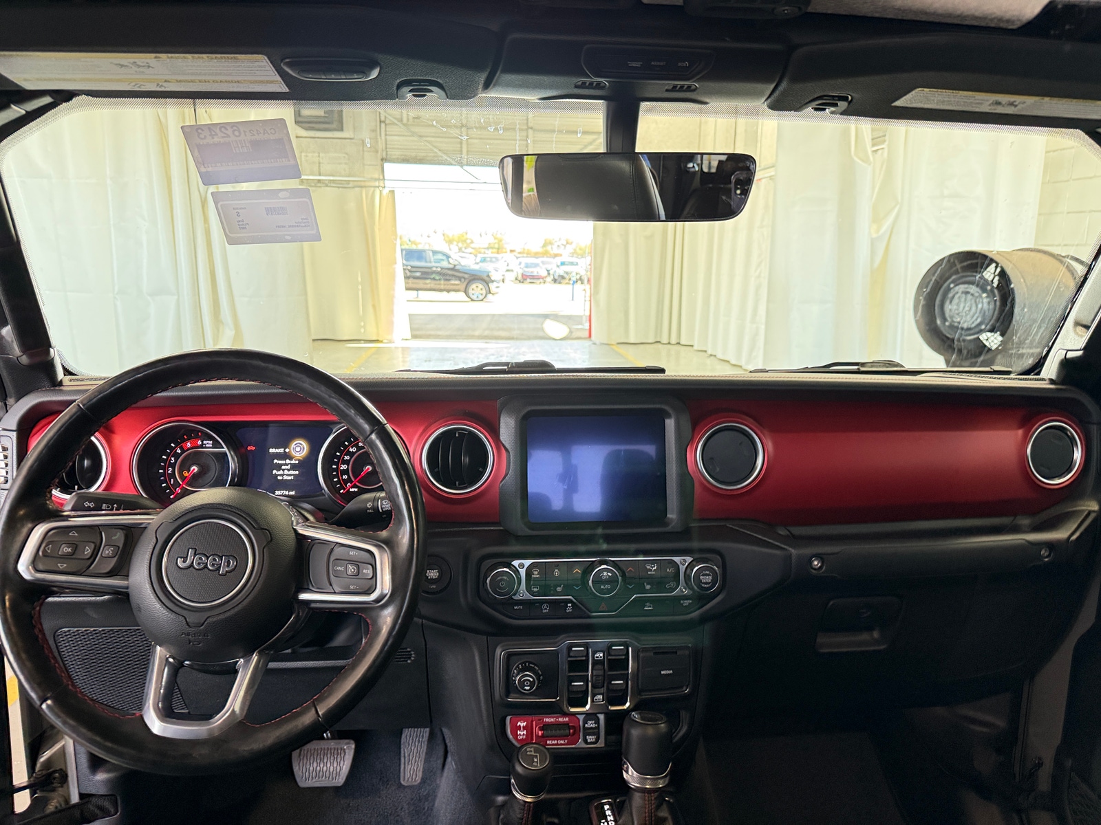 Thumbnail: 2022 Jeep Gladiator - 3