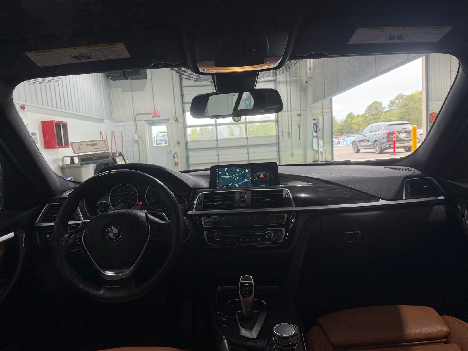 Thumbnail: 2018 BMW 3 Series - 2