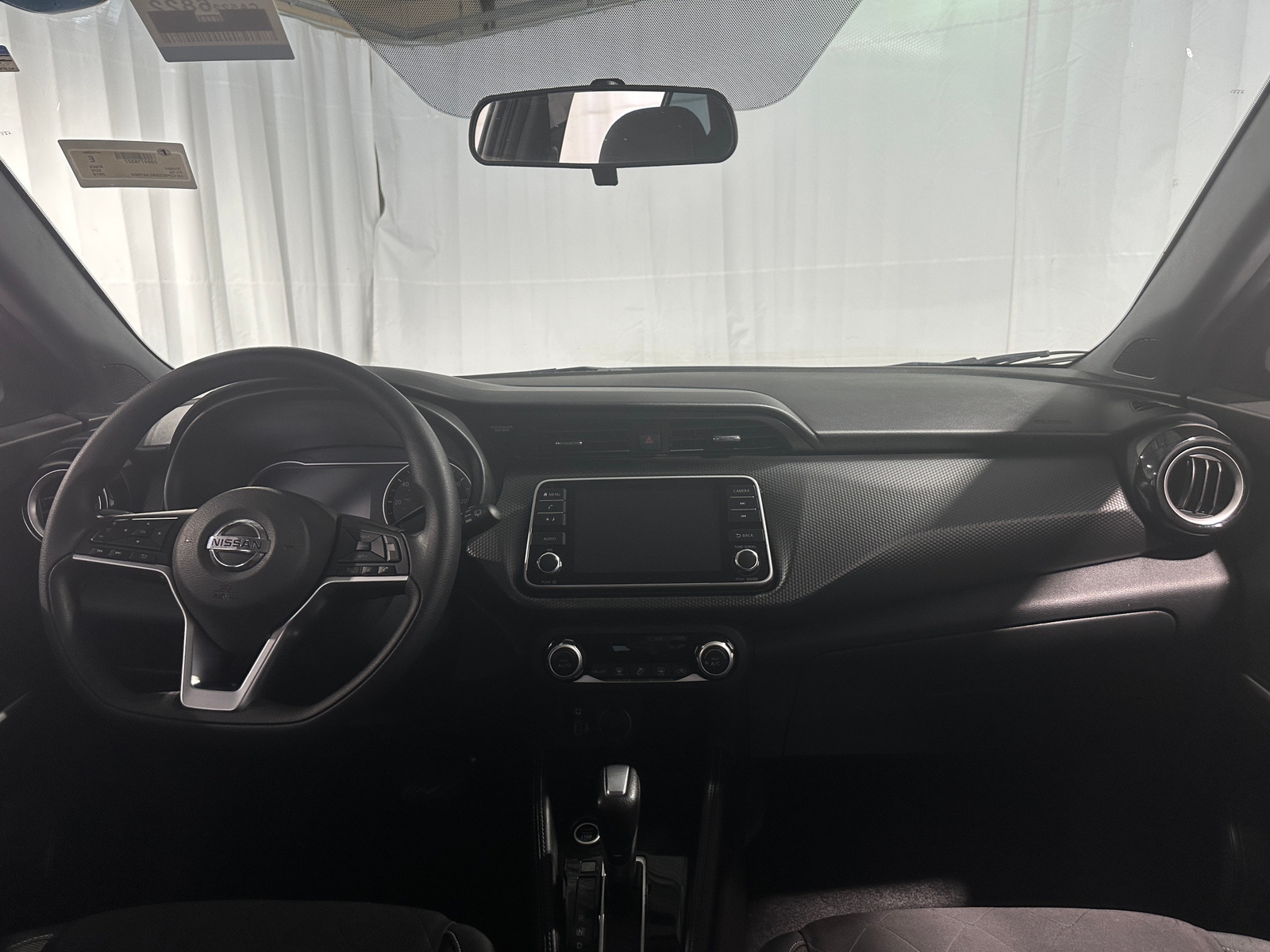 Thumbnail: 2019 Nissan Kicks - 3