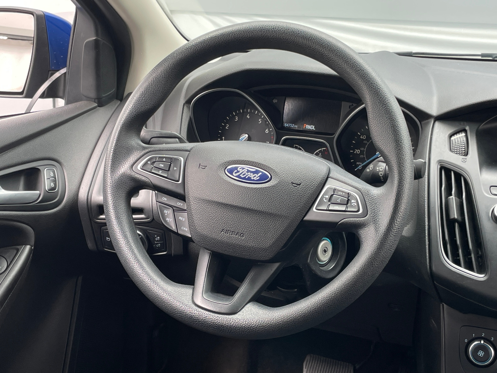 Thumbnail: 2018 Ford Focus - 5
