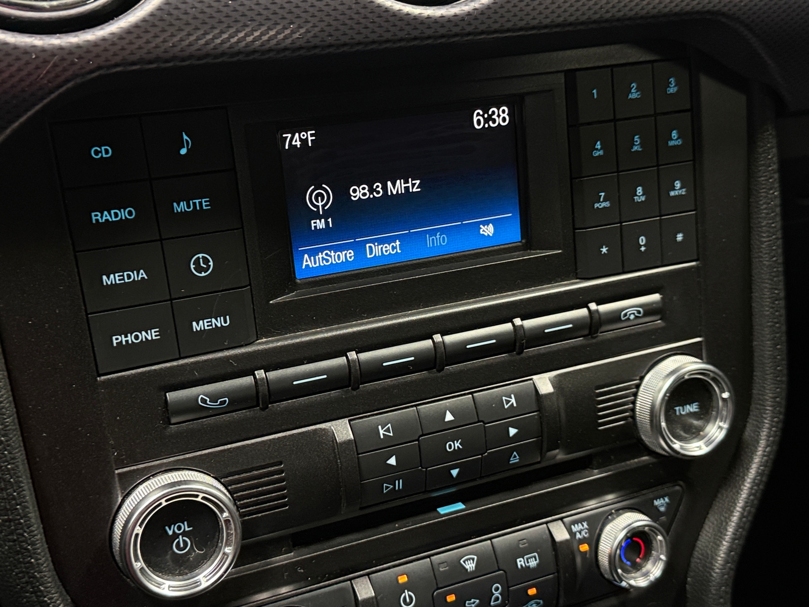 Thumbnail: 2016 Ford Mustang - 4