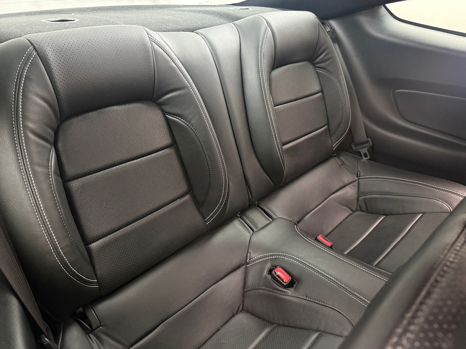 Thumbnail: 2016 Ford Mustang - 6