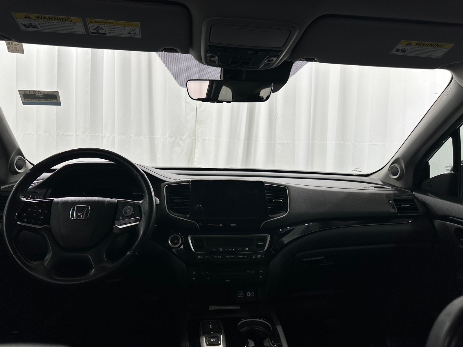 Thumbnail: 2019 Honda Pilot - 2