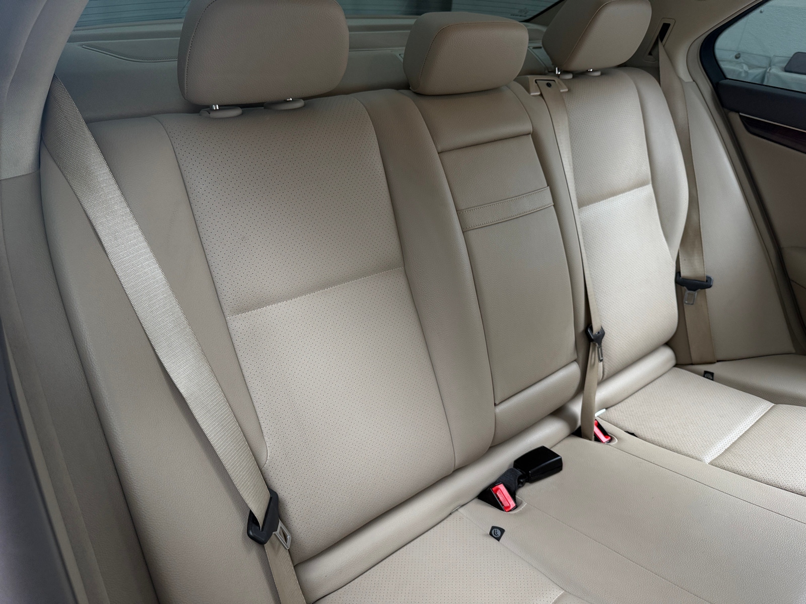 Thumbnail: 2014 Mercedes-Benz C-Class - 5