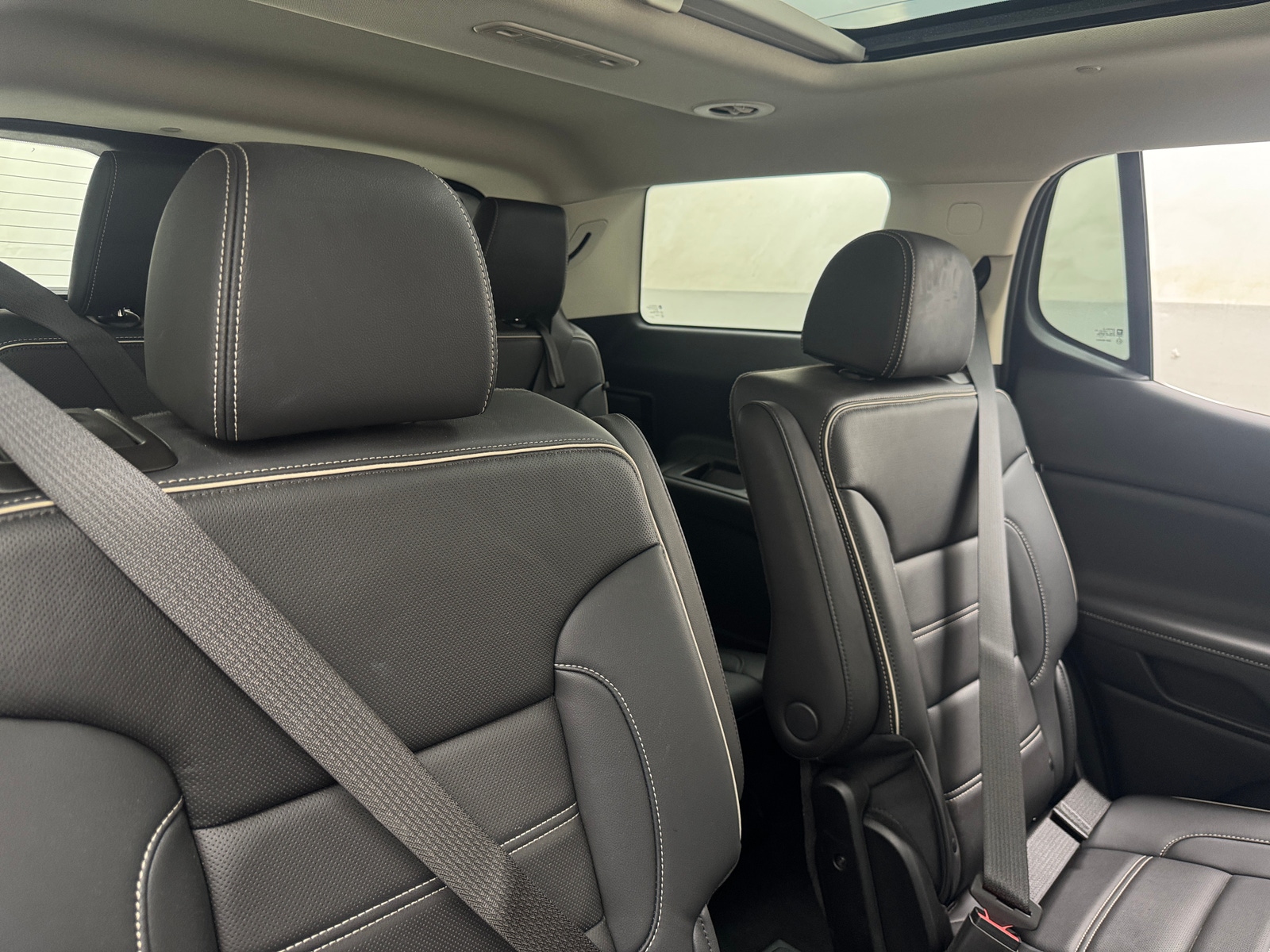 Thumbnail: 2023 GMC Acadia - 5
