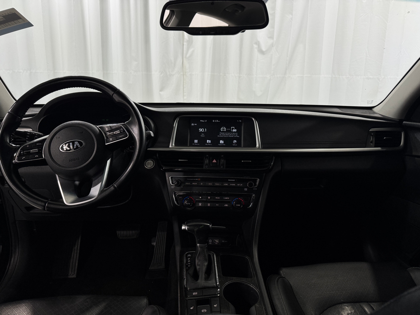 Thumbnail: 2019 Kia Optima - 2