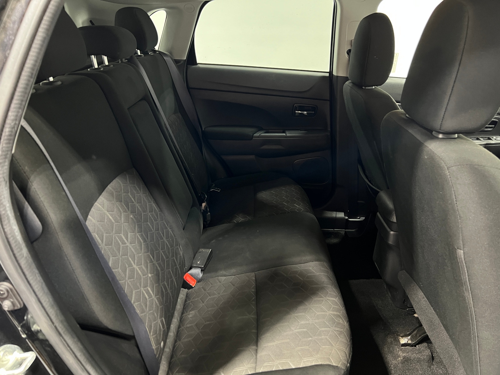Thumbnail: 2022 Mitsubishi Outlander Sport - 6