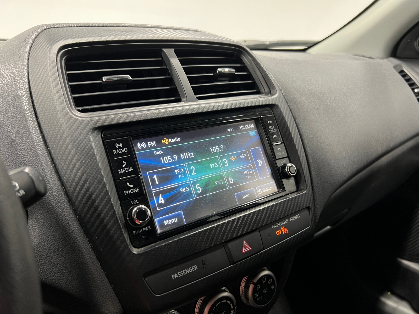 Thumbnail: 2022 Mitsubishi Outlander Sport - 4