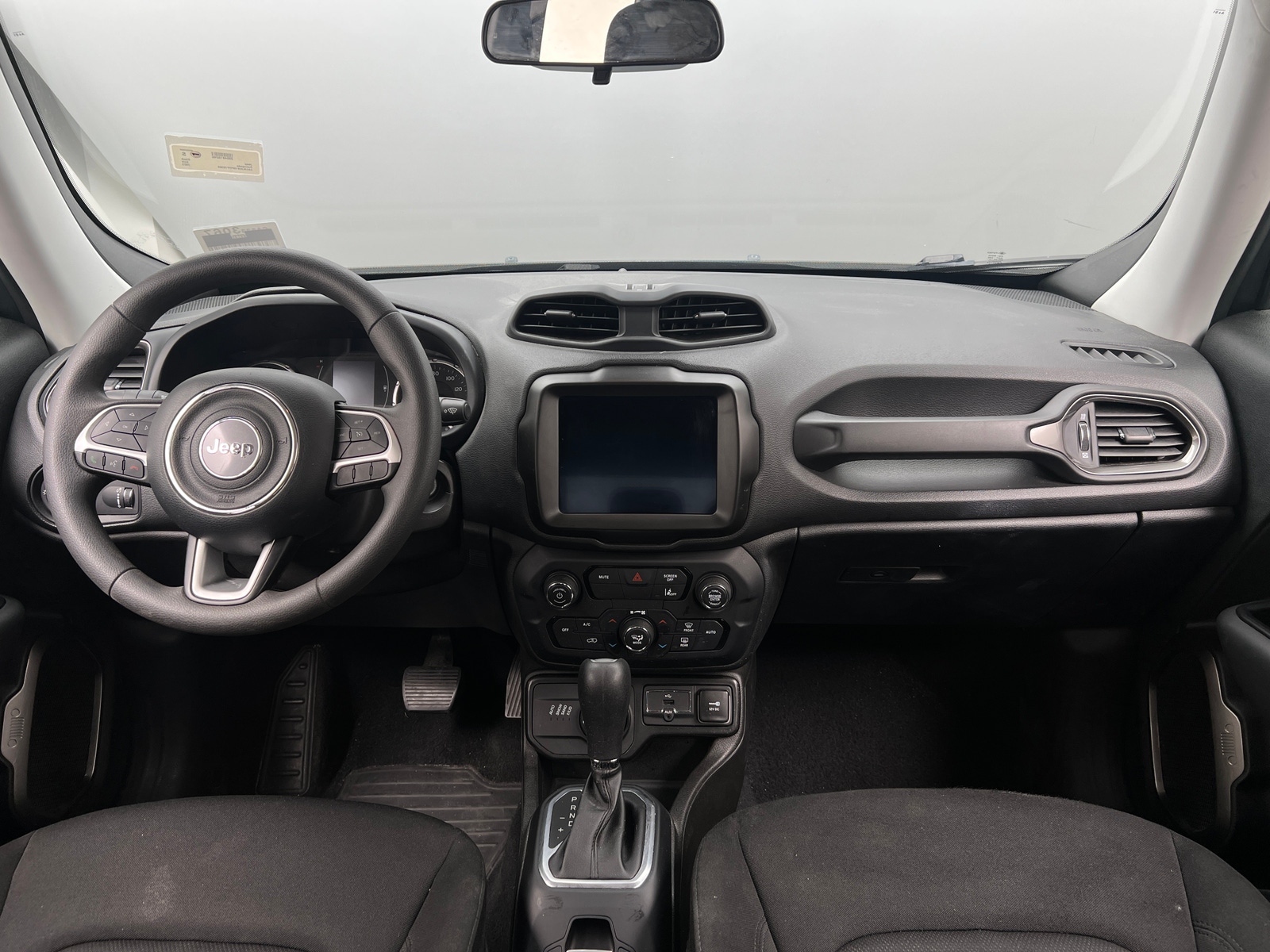 Thumbnail: 2023 Jeep Renegade - 3