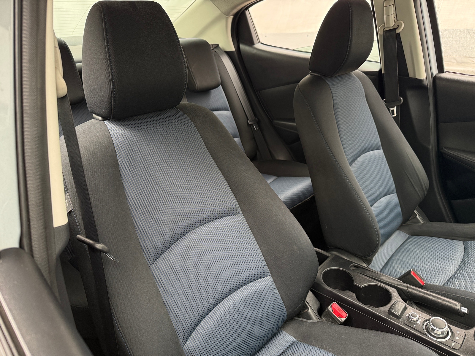 Thumbnail: 2017 Toyota Yaris iA - 2