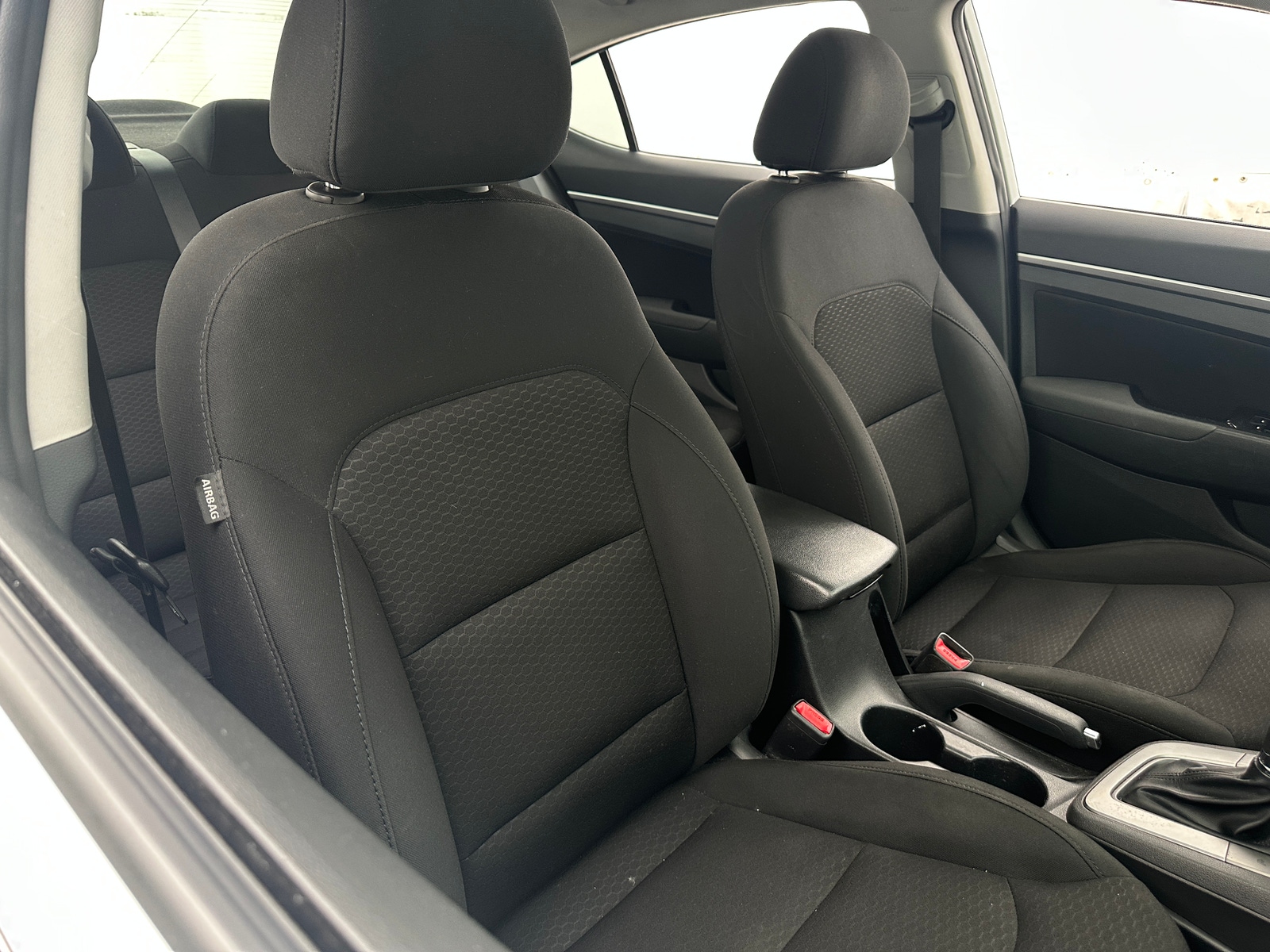 Thumbnail: 2019 Hyundai Elantra - 2