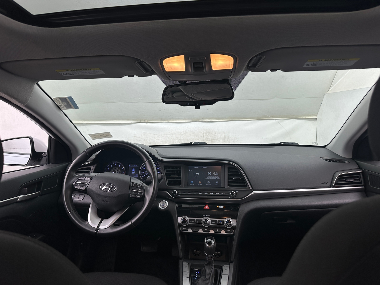 Thumbnail: 2019 Hyundai Elantra - 3