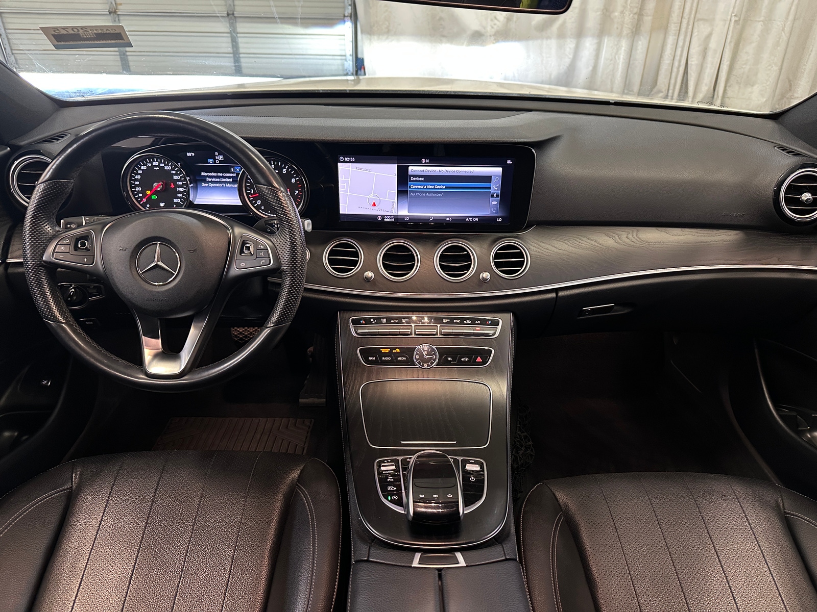 Thumbnail: 2018 Mercedes-Benz E-Class - 2