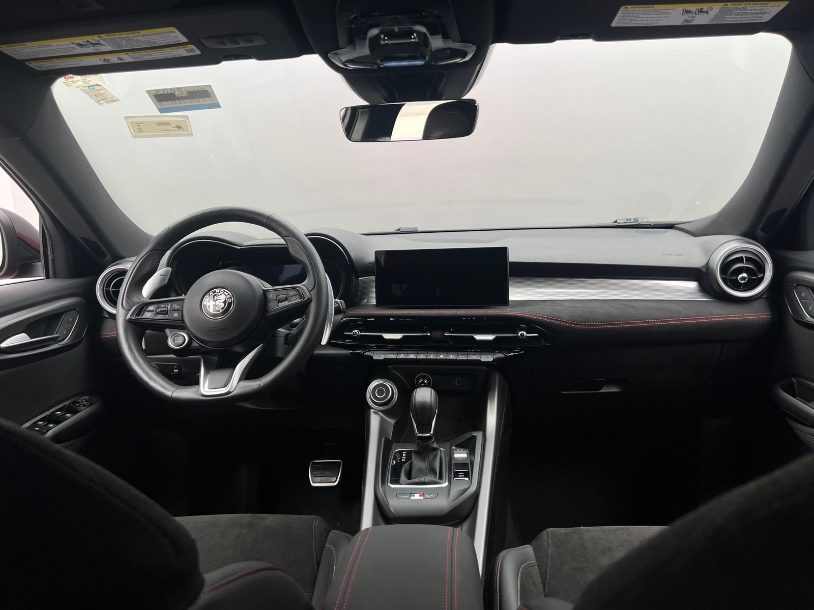 Thumbnail: 2024 Alfa Romeo Tonale - 2