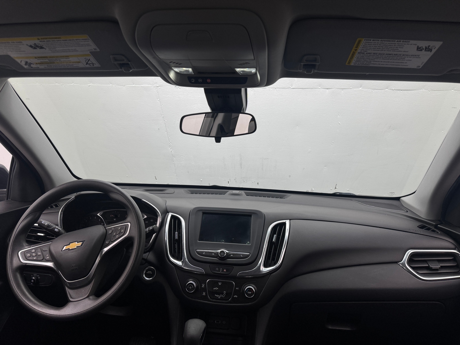 Thumbnail: 2023 Chevrolet Equinox - 3