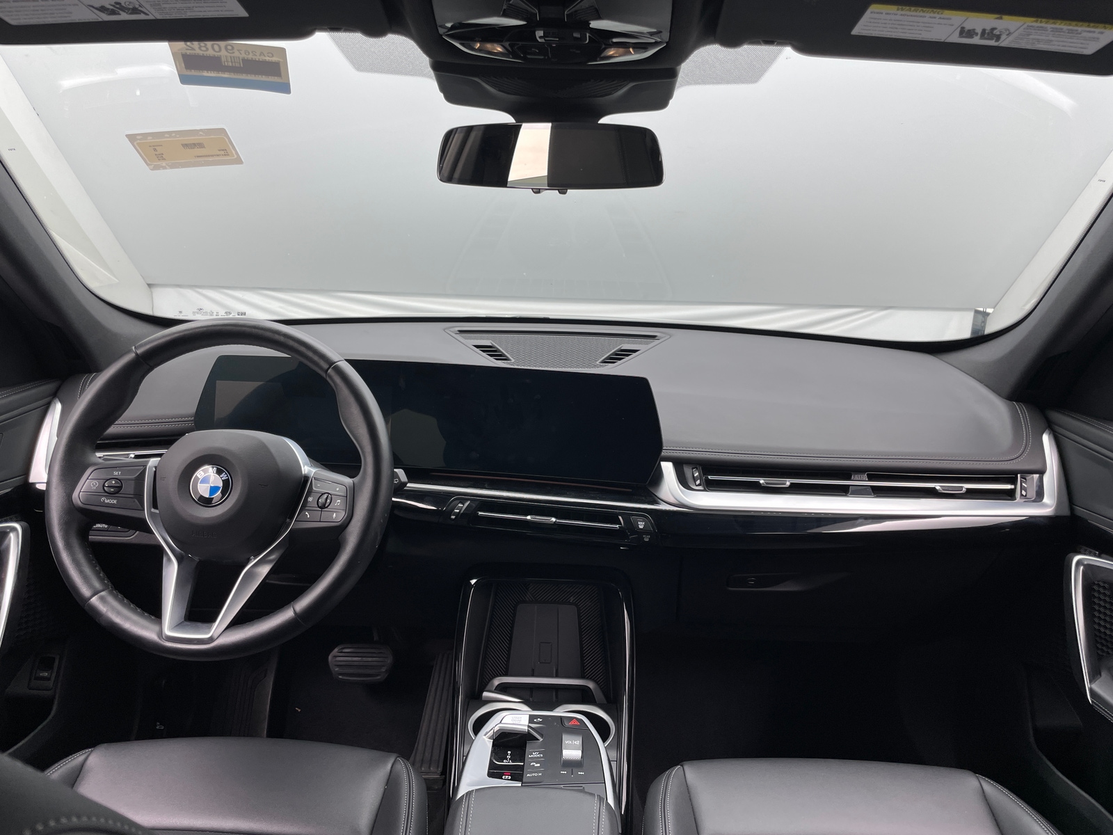 Thumbnail: 2025 BMW X1 - 2
