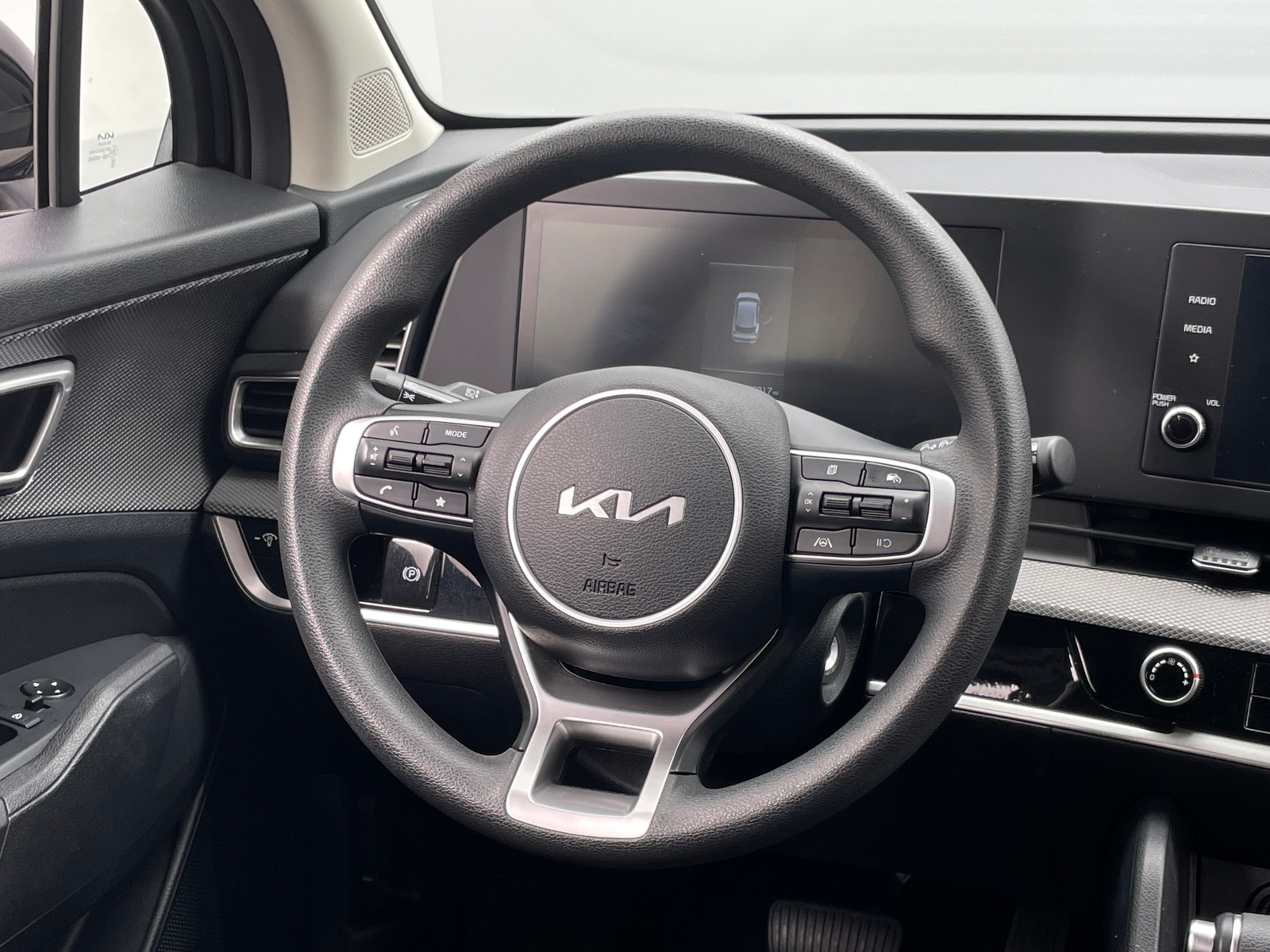 Thumbnail: 2025 Kia Sportage - 5