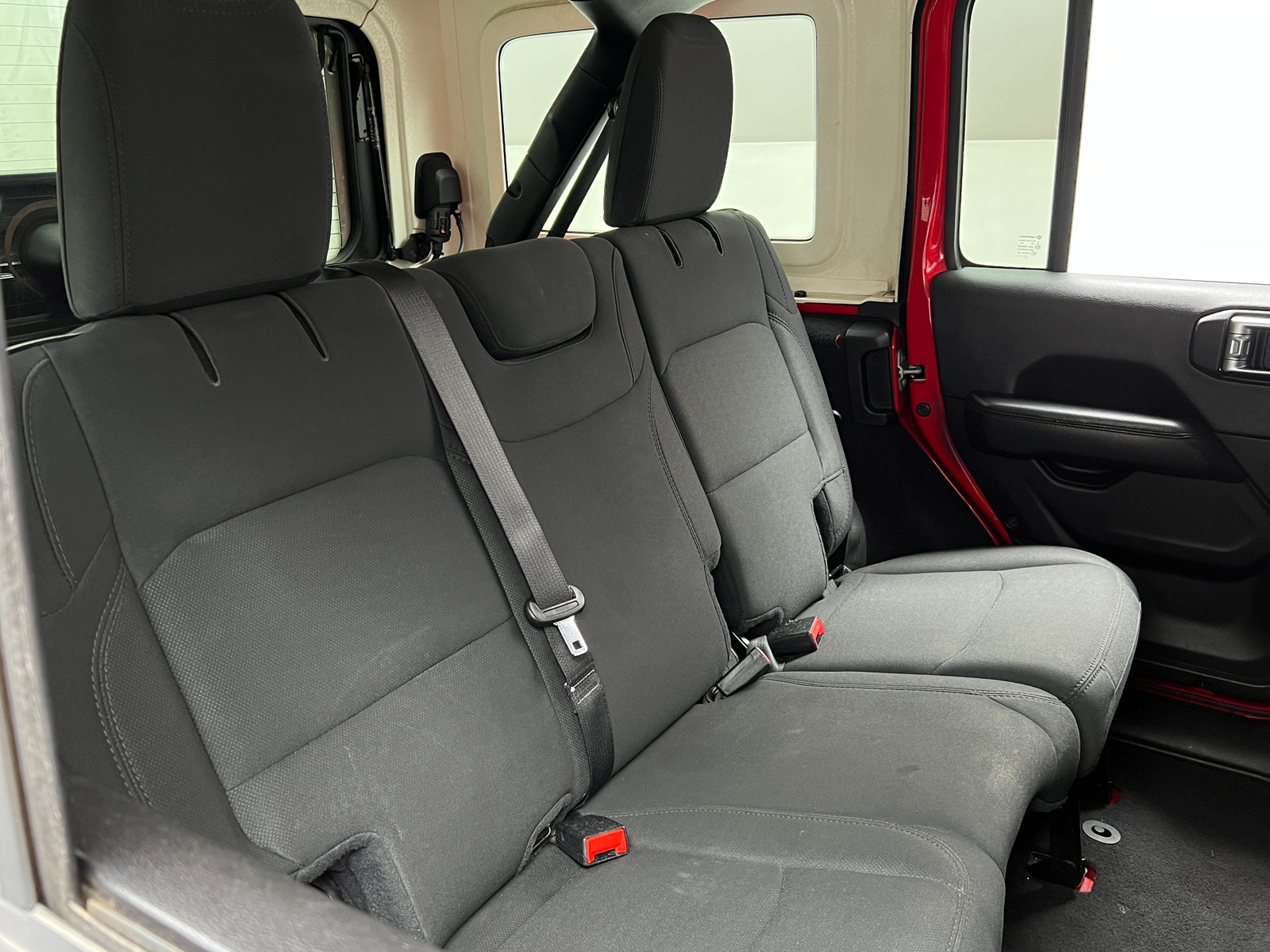 Thumbnail: 2020 Jeep Wrangler - 6