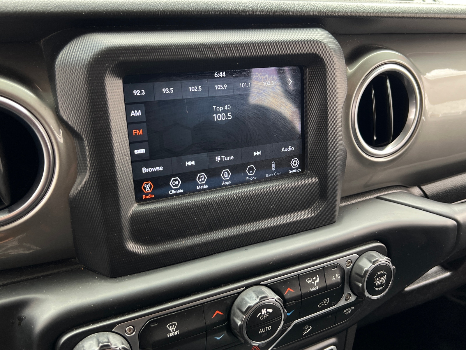 Thumbnail: 2020 Jeep Wrangler - 4