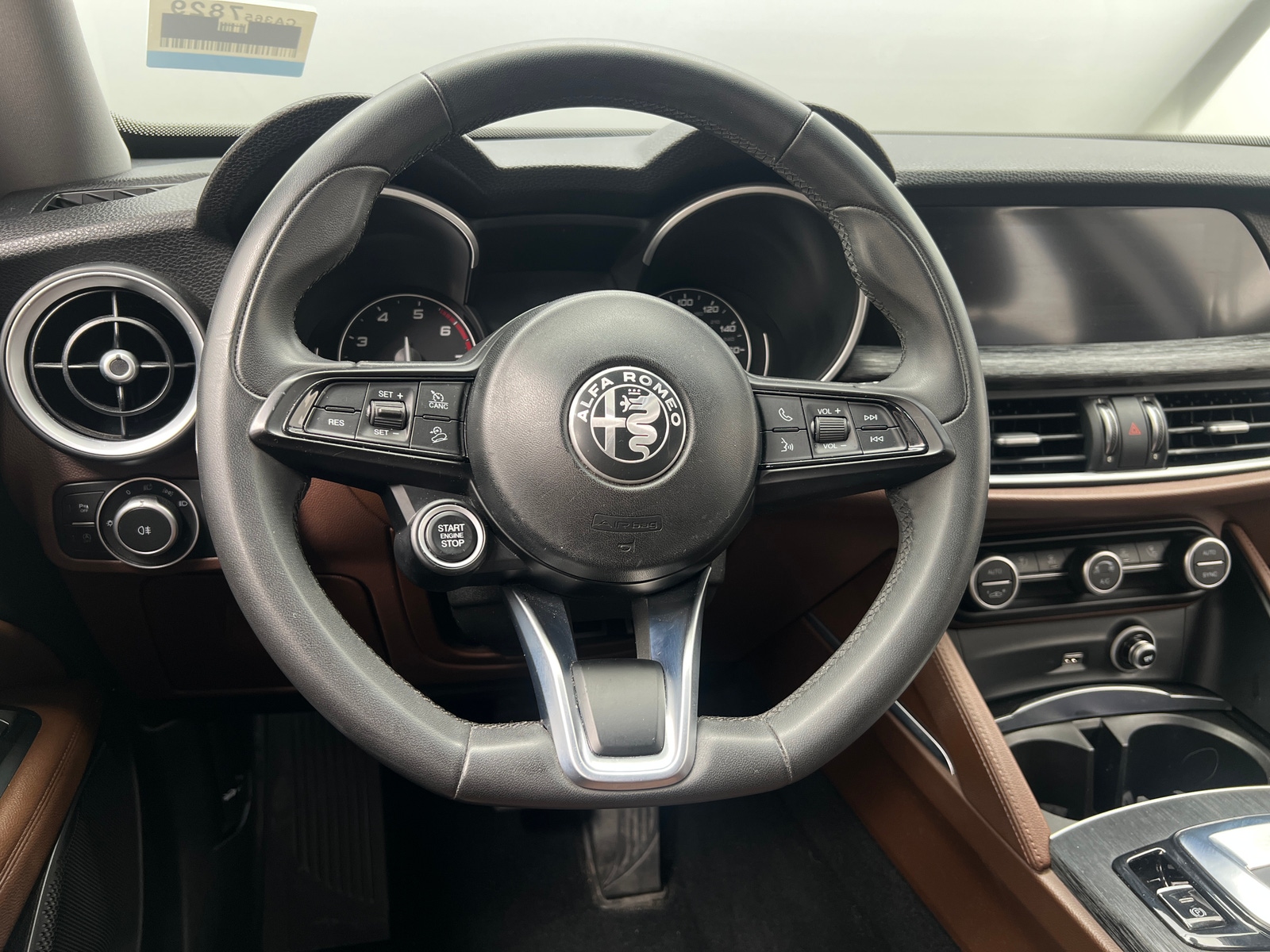Thumbnail: 2020 Alfa Romeo Stelvio - 4