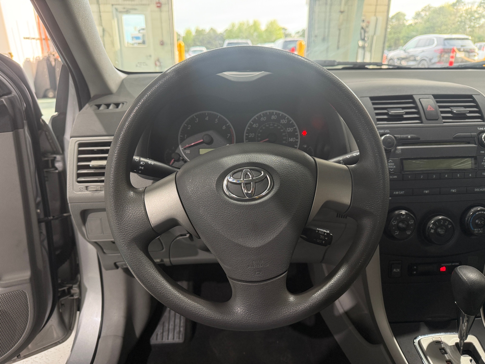 Thumbnail: 2010 Toyota Corolla - 5