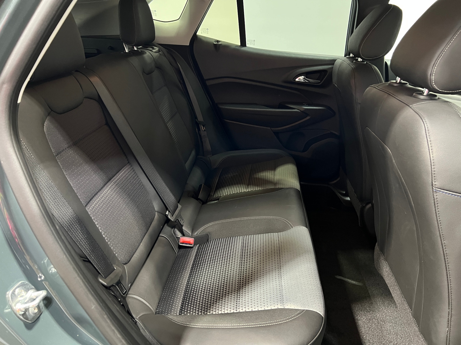 Thumbnail: 2025 Chevrolet Trax - 6