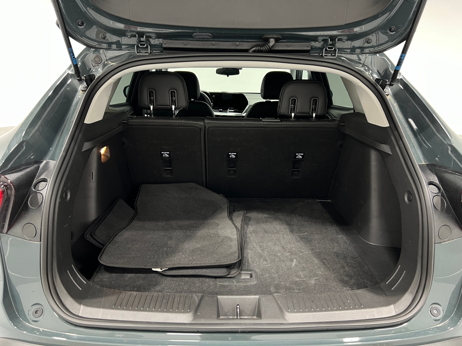 Thumbnail: 2025 Chevrolet Trax - 7