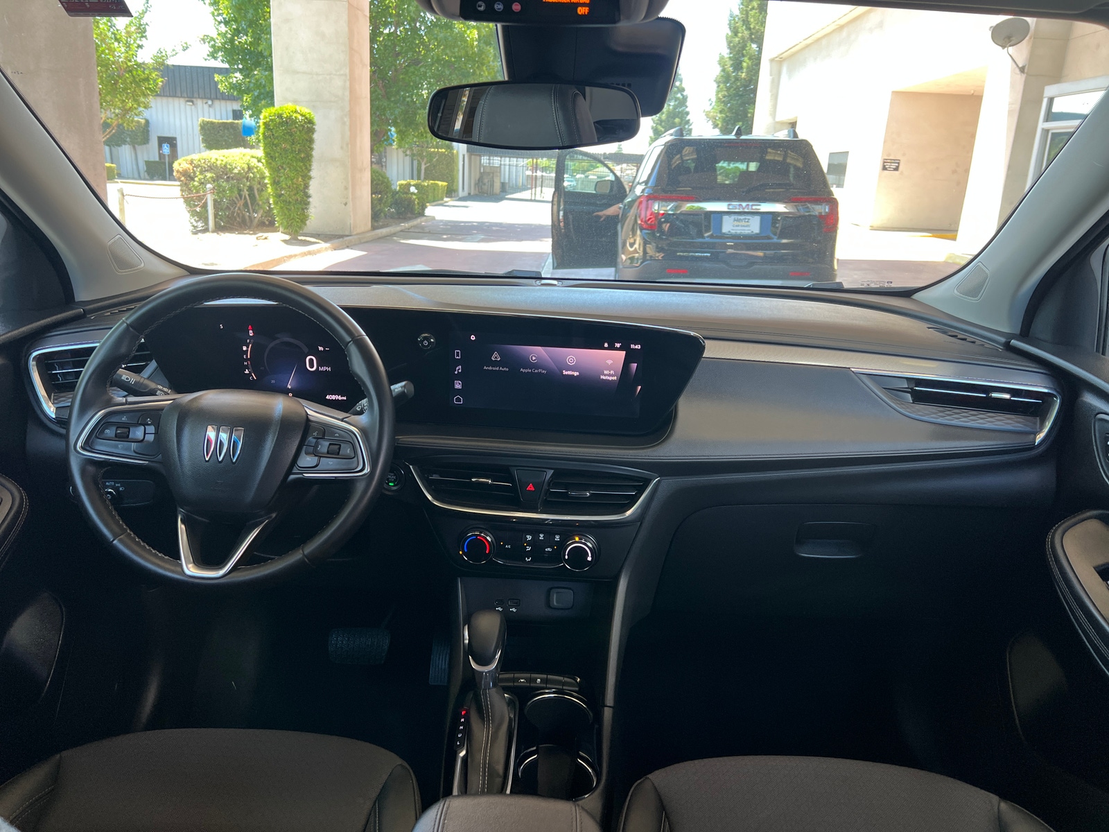 Thumbnail: 2025 Buick Encore GX - 3