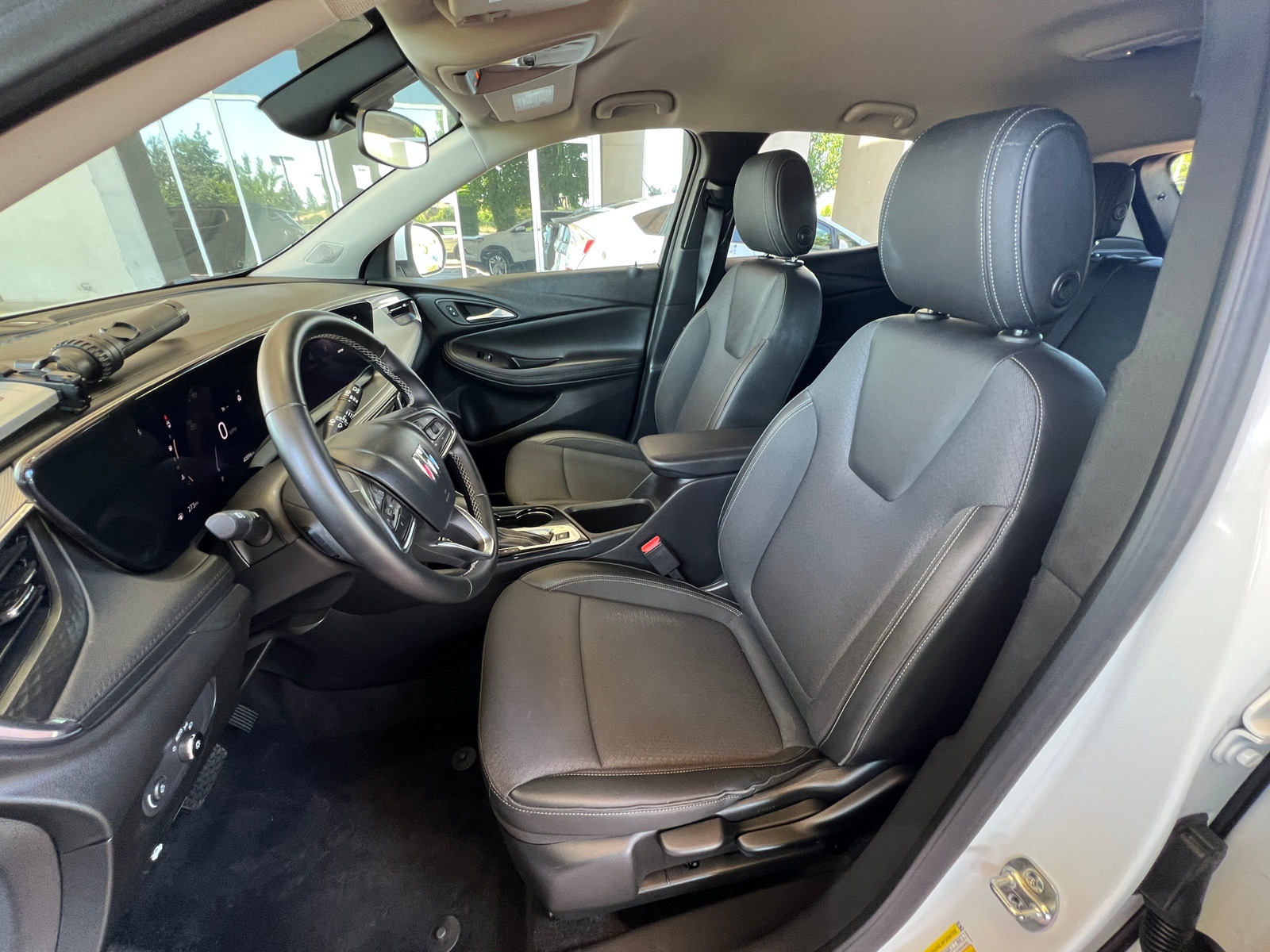 Thumbnail: 2025 Buick Encore GX - 2