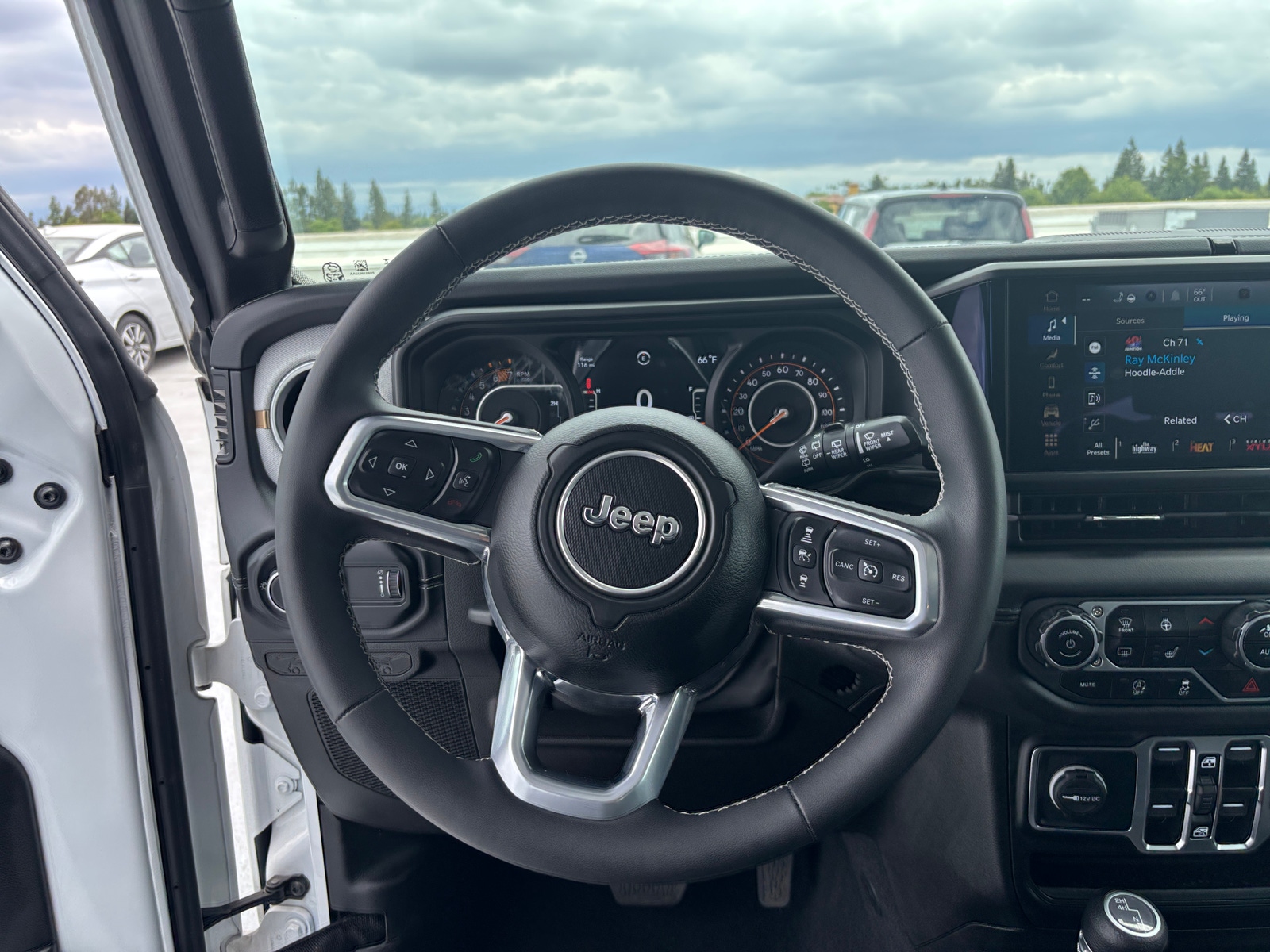 Thumbnail: 2025 Jeep Wrangler - 5