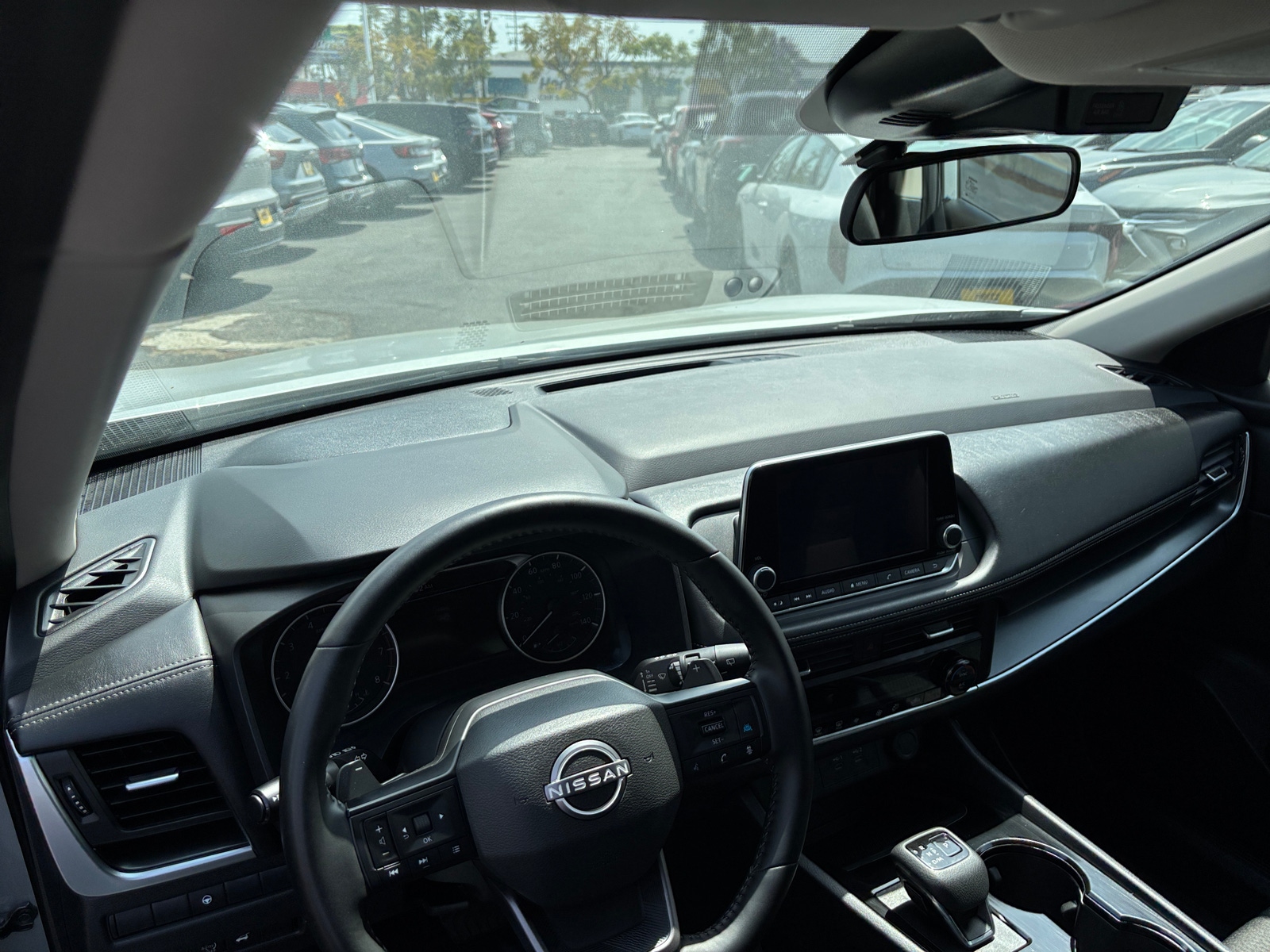 Thumbnail: 2025 Nissan Rogue - 3