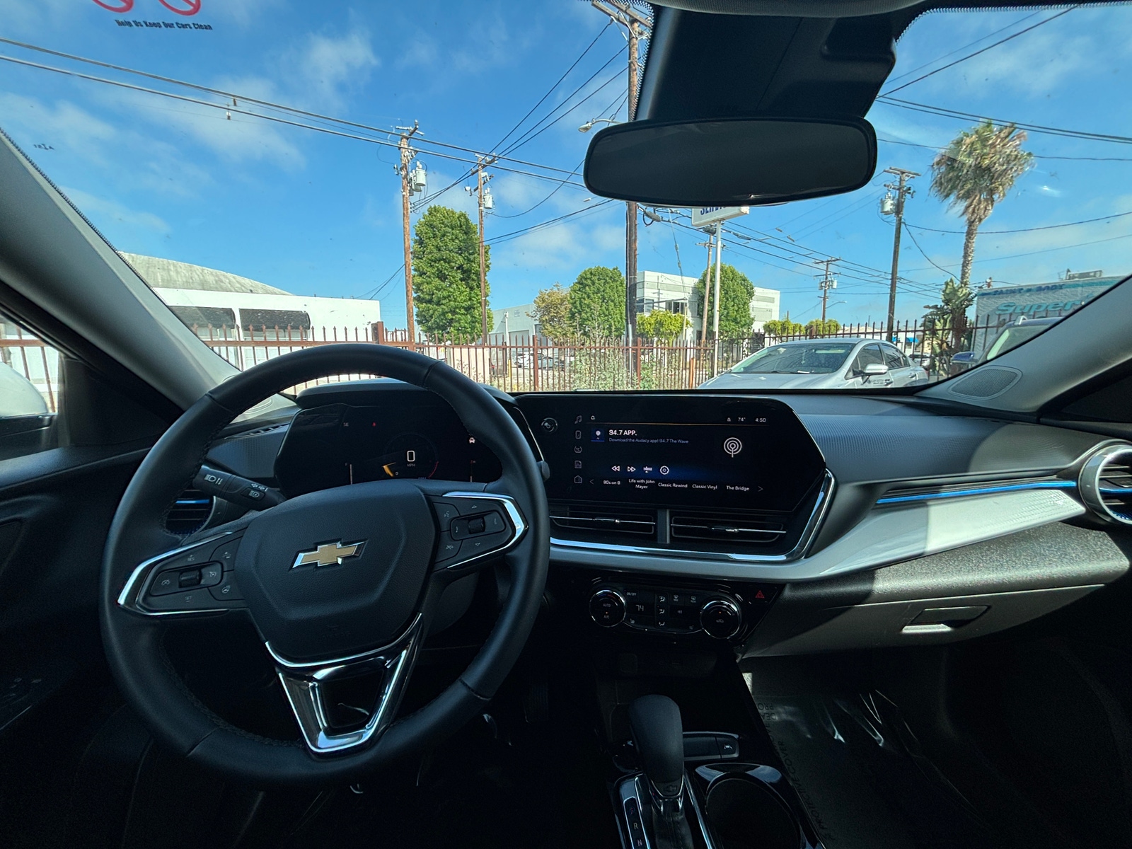 Thumbnail: 2025 Chevrolet Trax - 3
