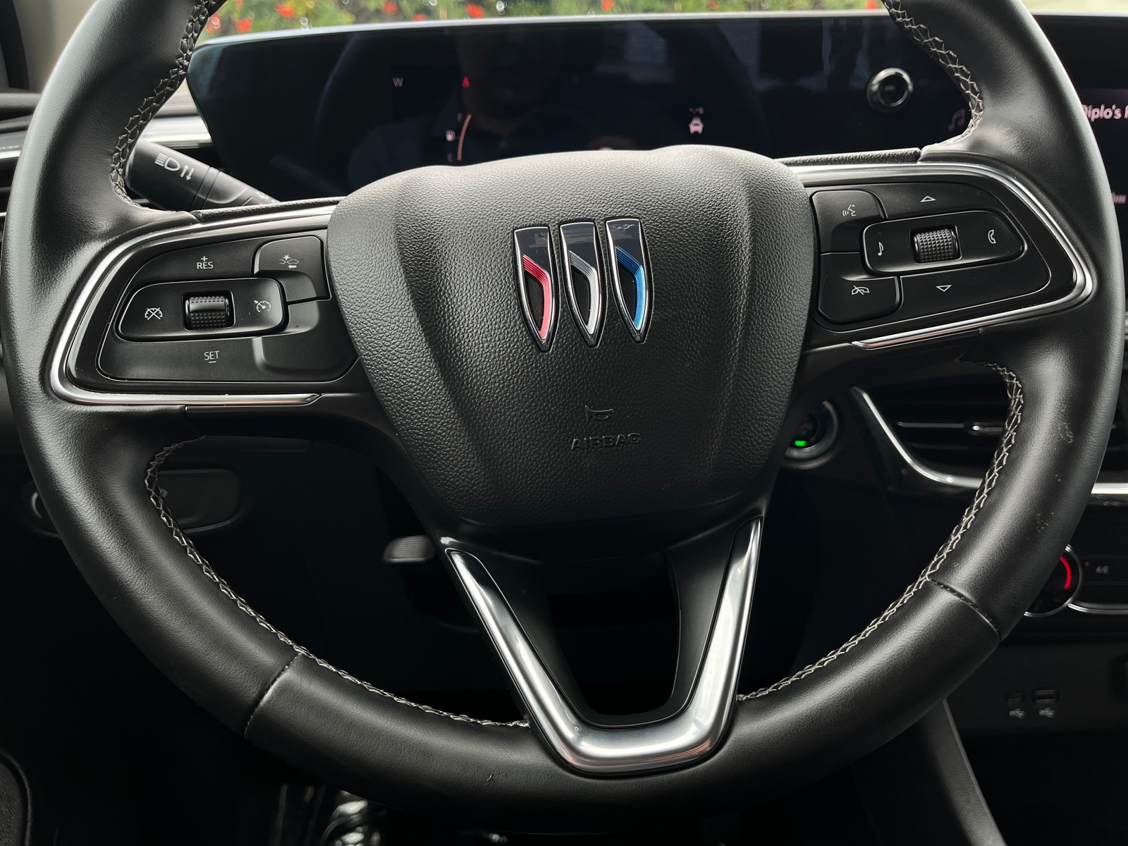 Thumbnail: 2025 Buick Encore GX - 5