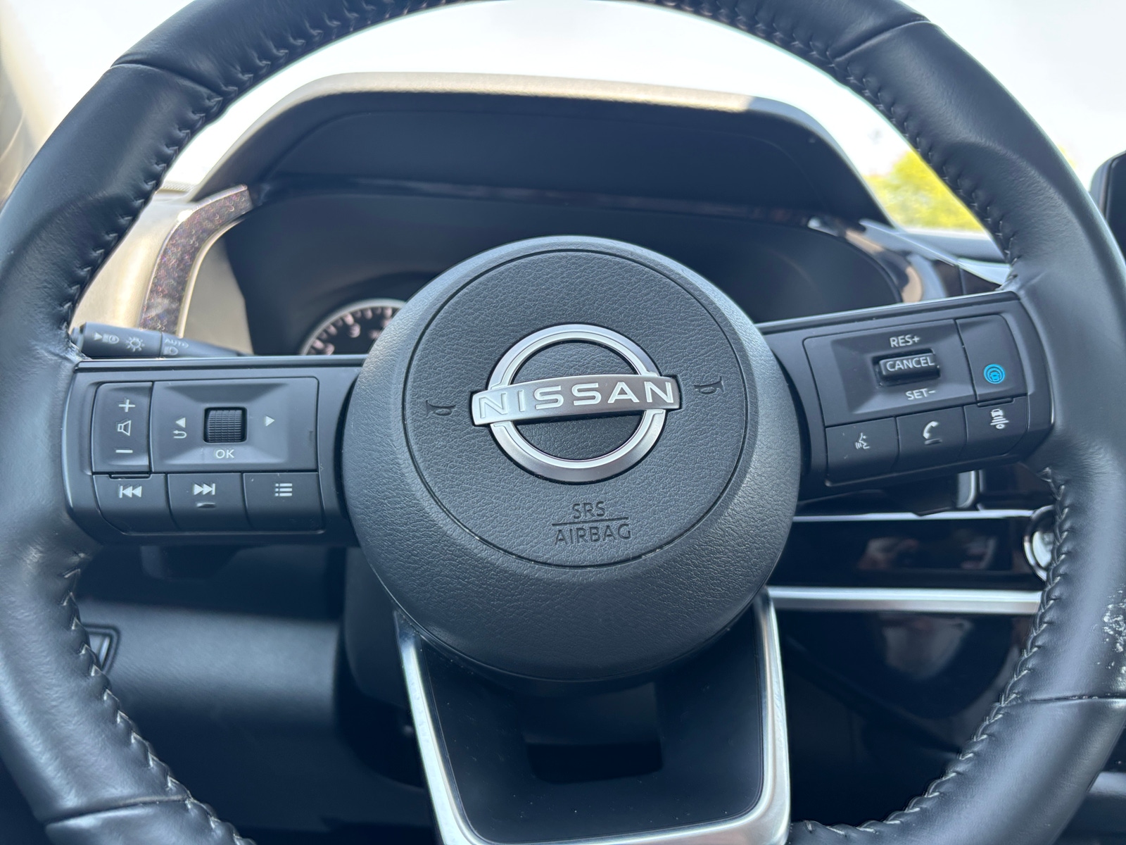 Thumbnail: 2025 Nissan Pathfinder - 5