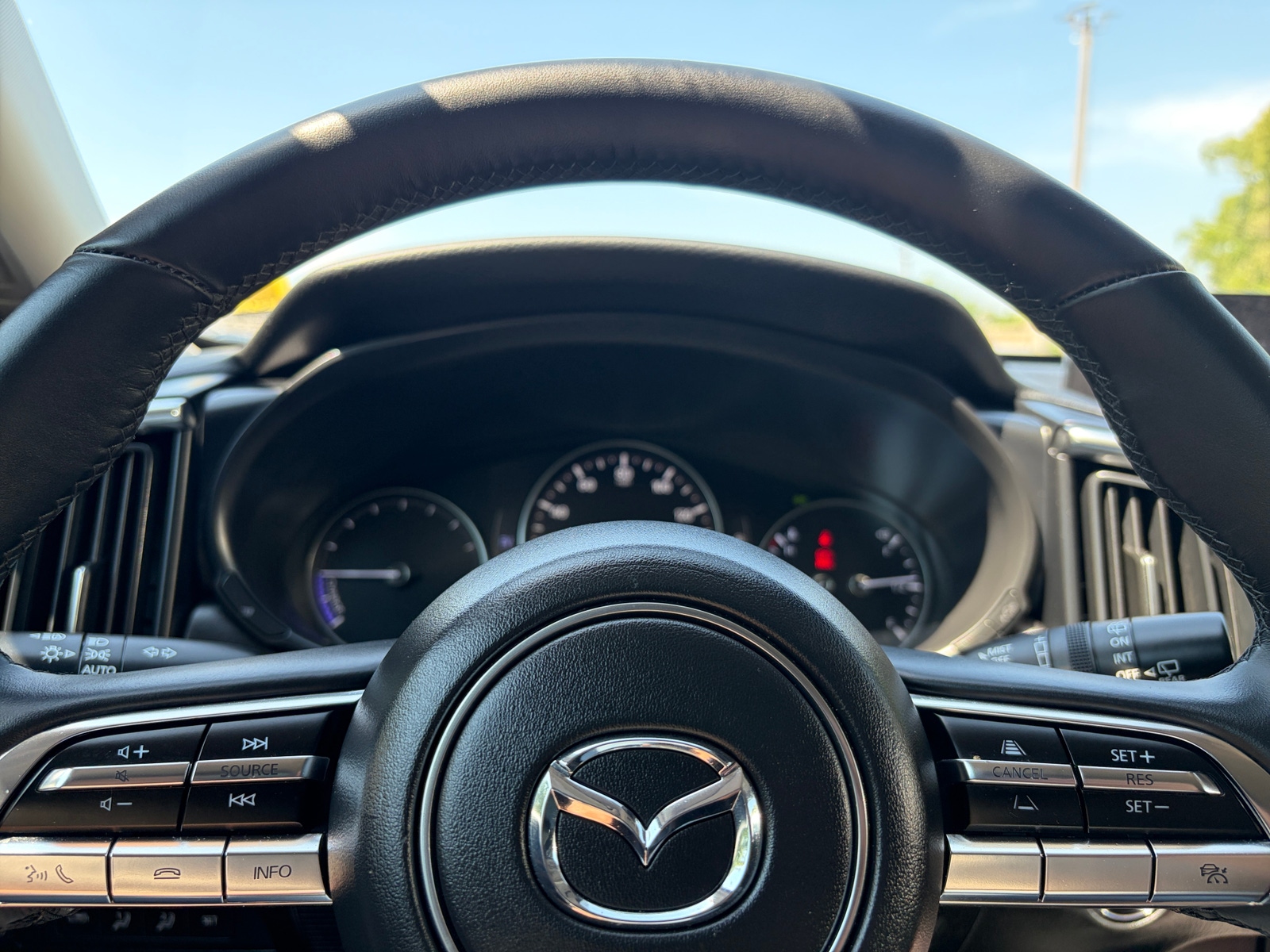 Thumbnail: 2025 Mazda CX-50 - 4