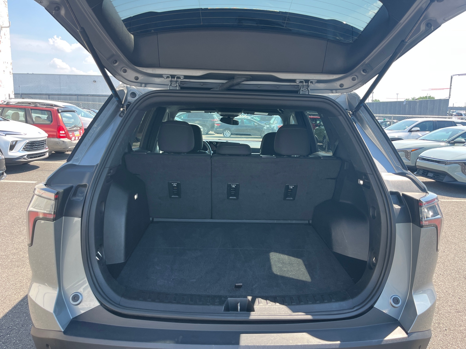 Thumbnail: 2025 Chevrolet Equinox - 5